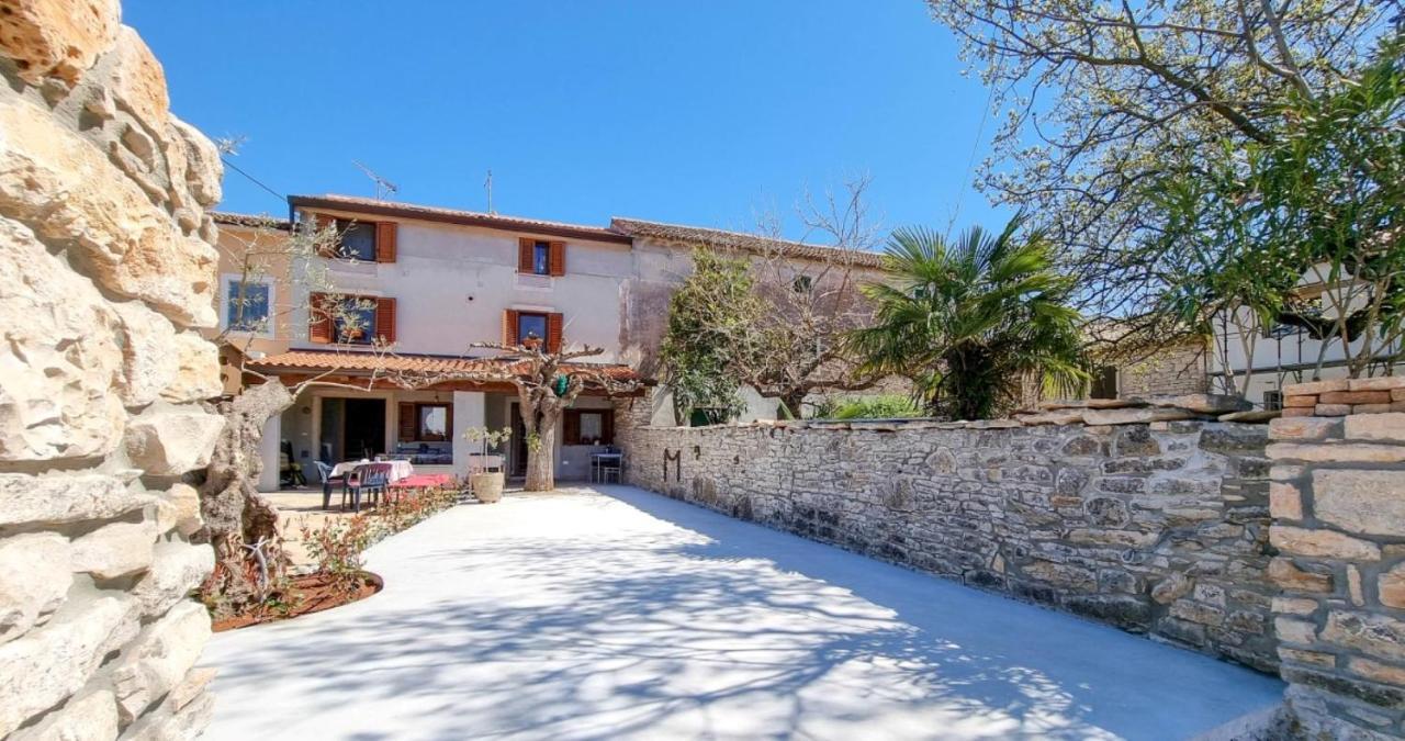 Casa Mora Apartment