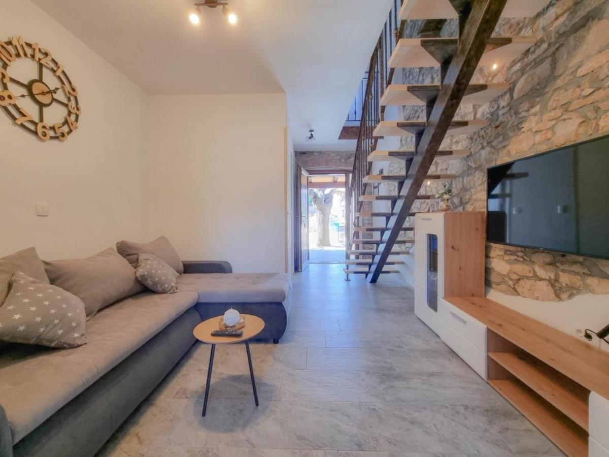 Casa Mora Apartment