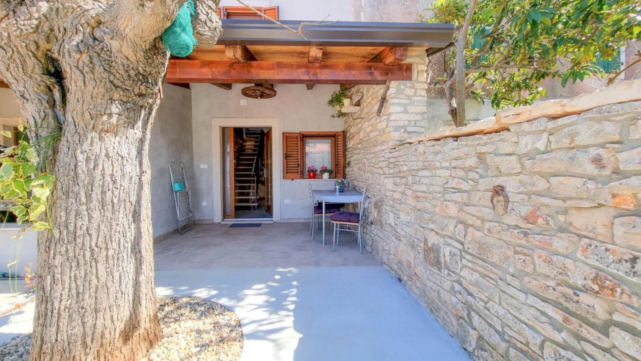 Casa Mora